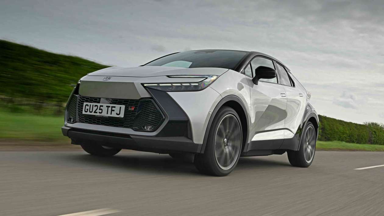 Toyota C-HR review | Auto Express